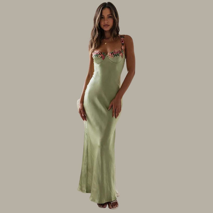 Women’s Sleeveless Maxi Dress with Floral Embroidery