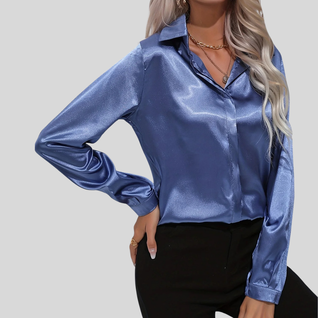 Women’s Elegant Blouse – Subtle Style