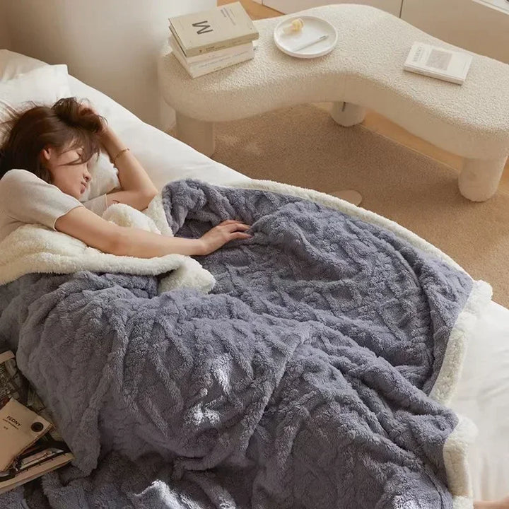 Winter Lambswool Blanket Ultimate Warmth and Comfort for Colder Days