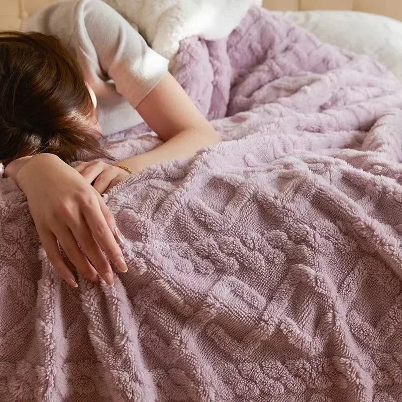 Winter Lambswool Blanket Ultimate Warmth and Comfort for Colder Days