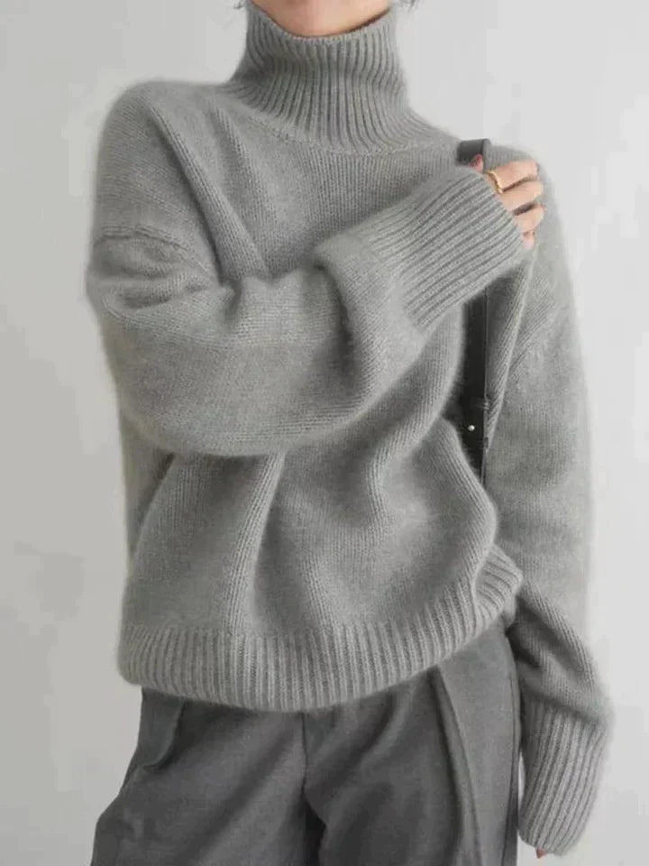 Luxe fine wool Turtleneck Sweater for Women