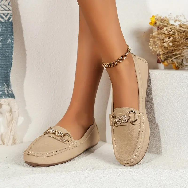 Women’s Loafers with Flat Sole and Metal Detail for Summer