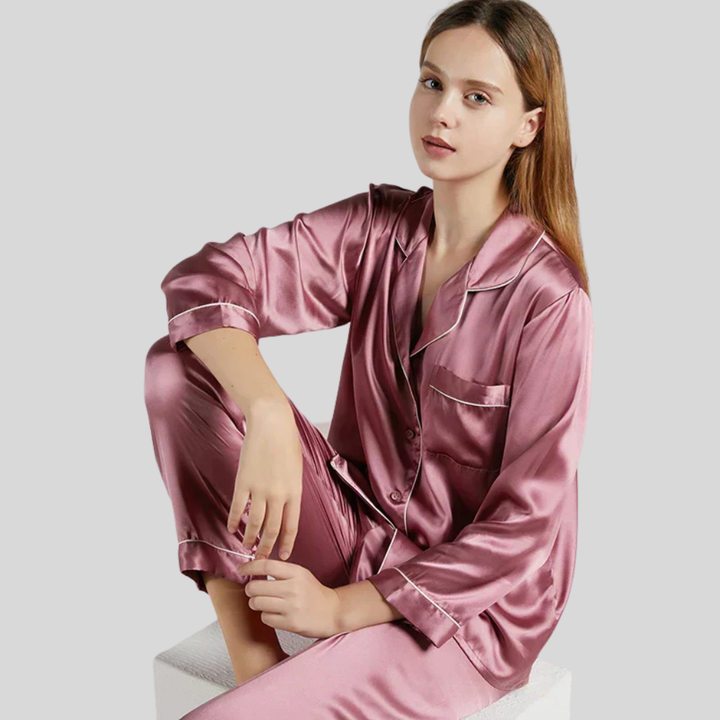 Silk Pyjamas – Elegant Nightwear for Women