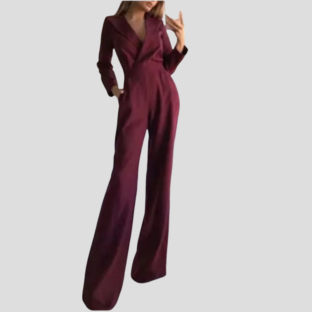 Wide-Strap Women’s Jumpsuit – Sleek Silhouette