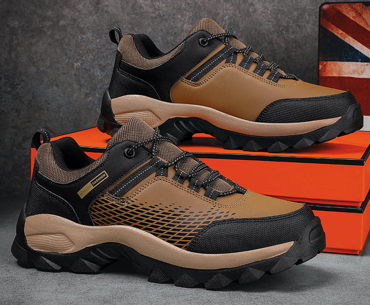 Men’s Hiking Shoes with Lace-Up Closure