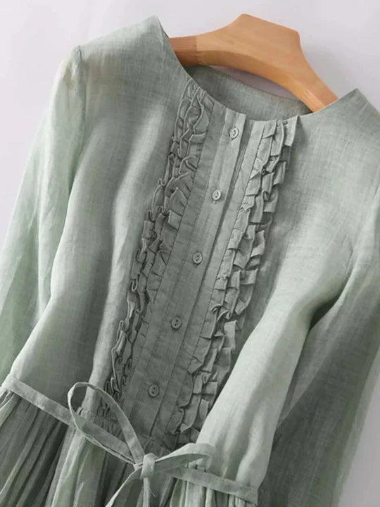 Linen Dress – Effortless Elegance and Comfort for Warm Days