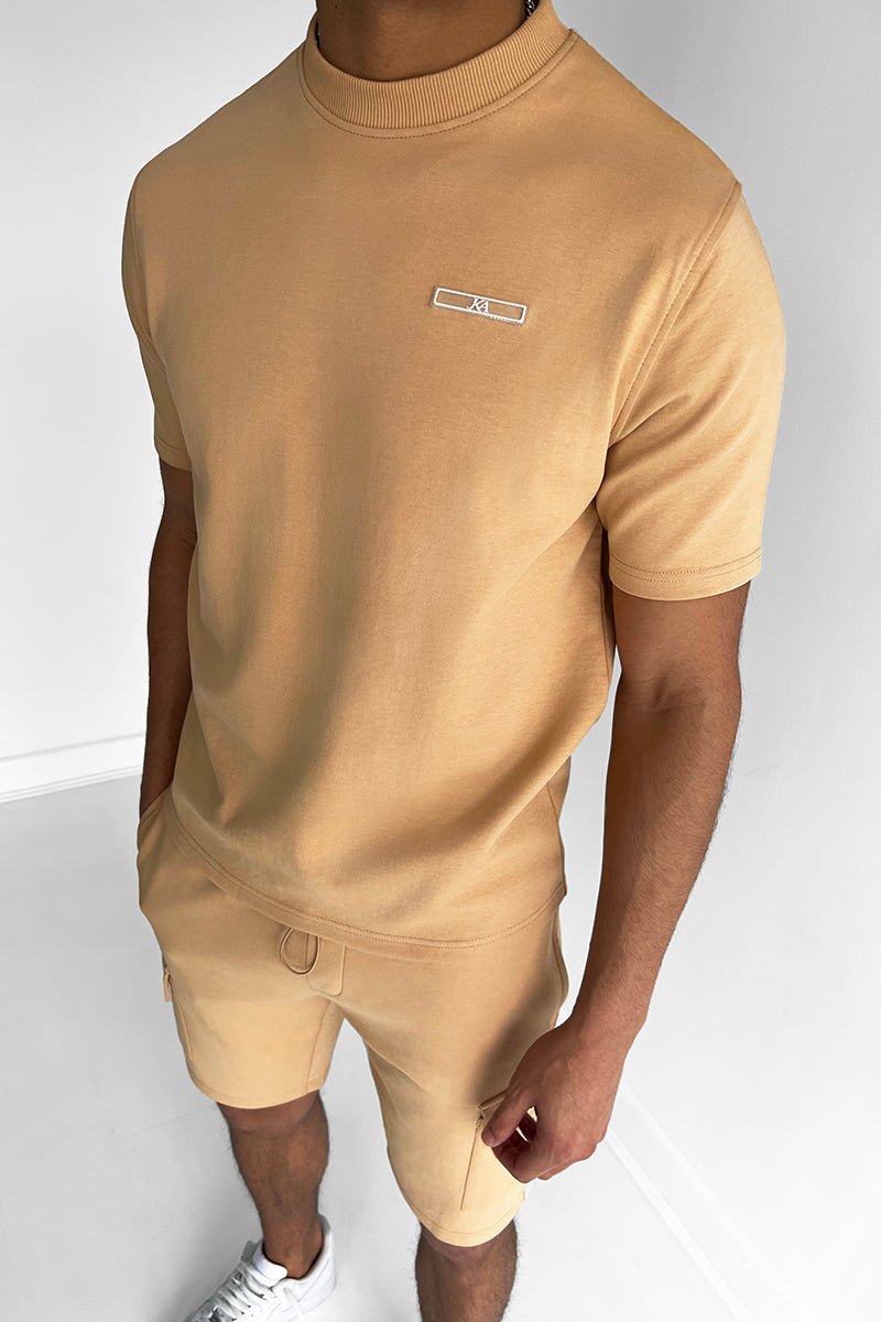 Men’s Athletic T-Shirt and Shorts Set with Cargo Pockets