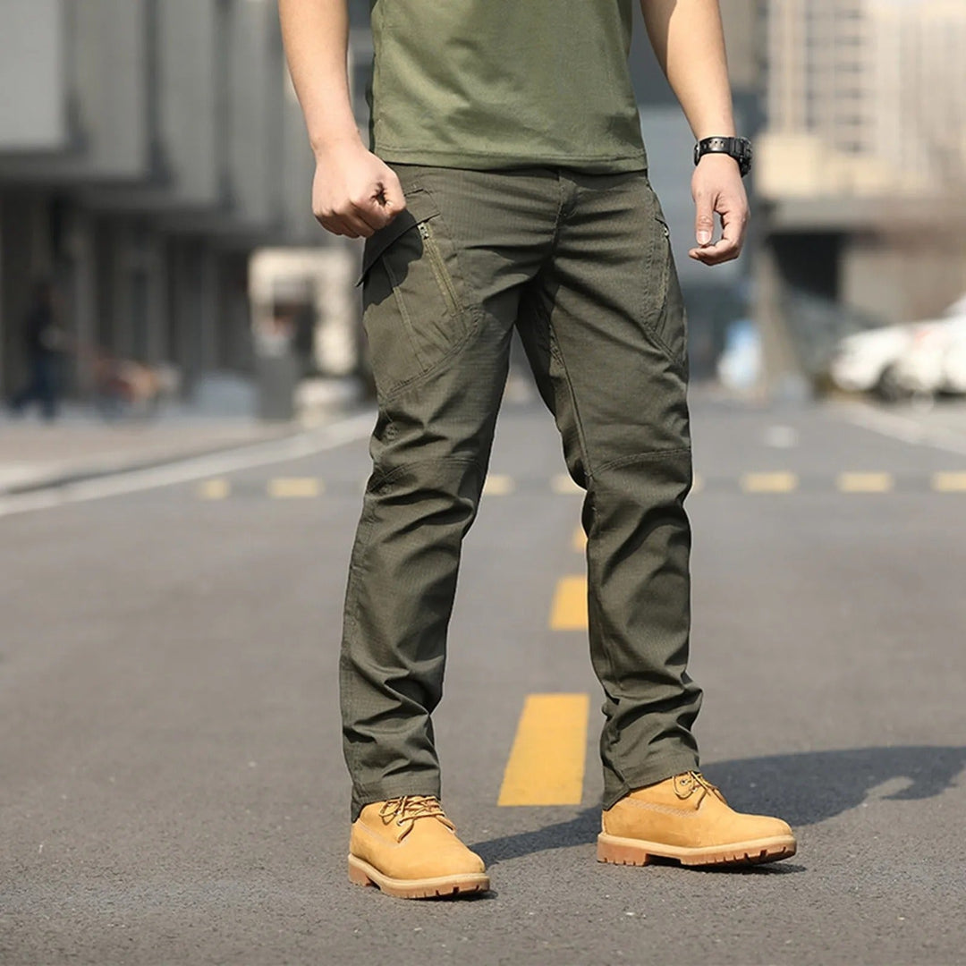 Men’s Summer Cargo Pants with Zippered Side Pockets