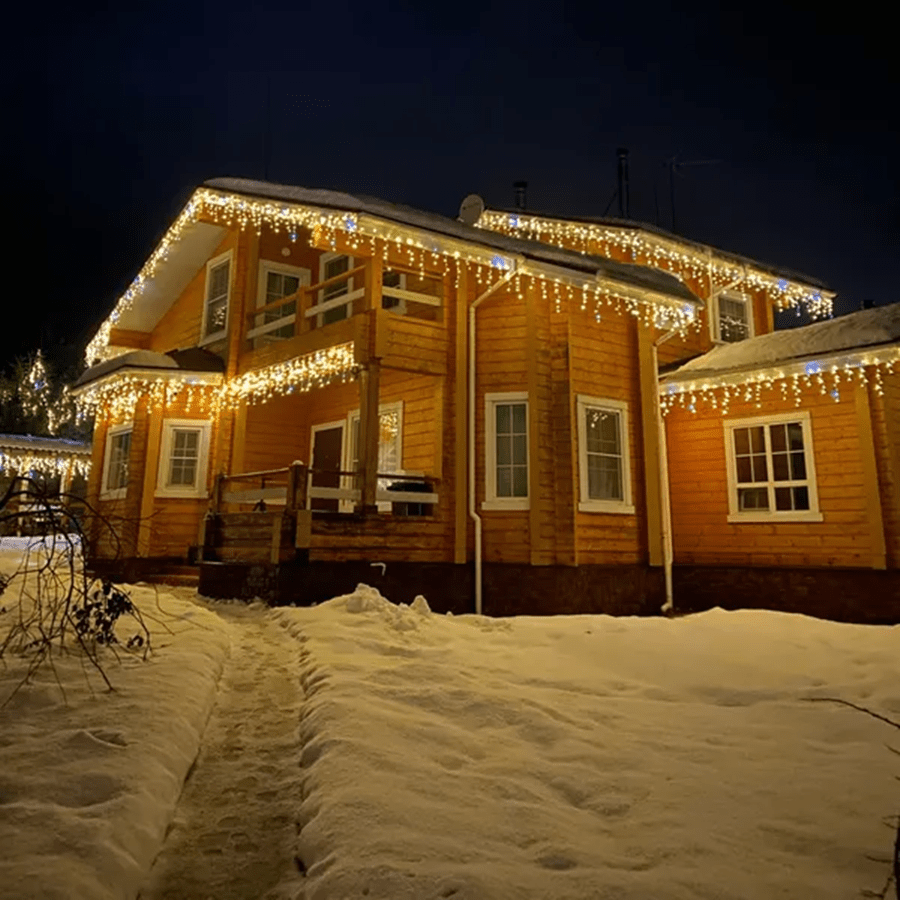 GlowCurtain Outdoor Lights
