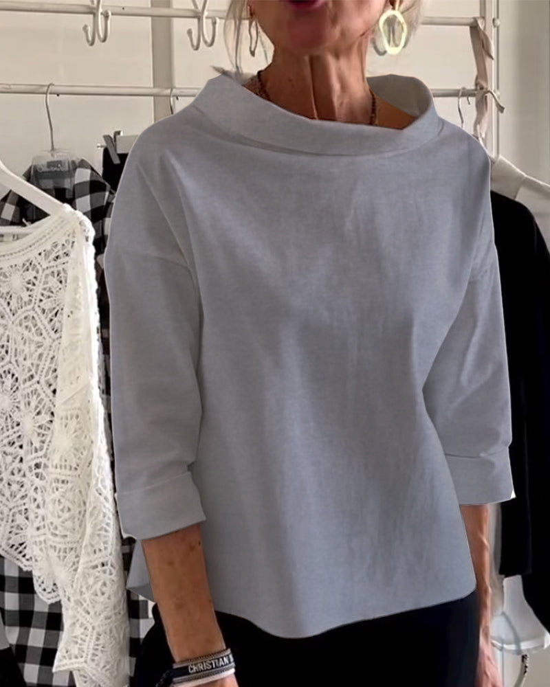 Women’s Long-Sleeve Turtleneck Top