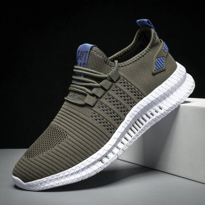 Men’s Athletic Shoes with Knitted Mesh Upper