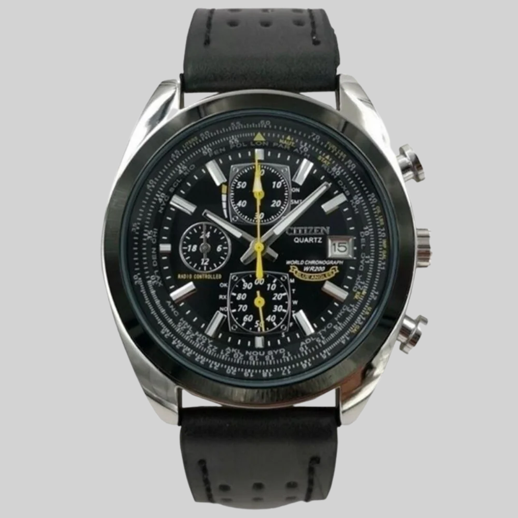 Men’s Quartz Watch – Sleek Style with Water-Ready Design