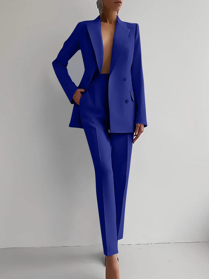 Elegant Two-Piece Blazer Set – Timeless Sophistication with a Modern Twist