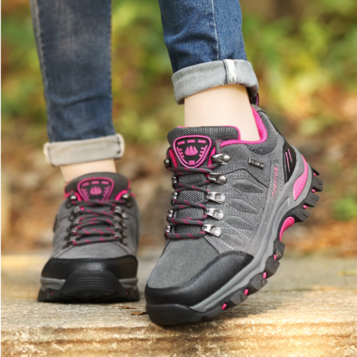 Women’s Hiking Shoes with Lace-Up and Ankle Support