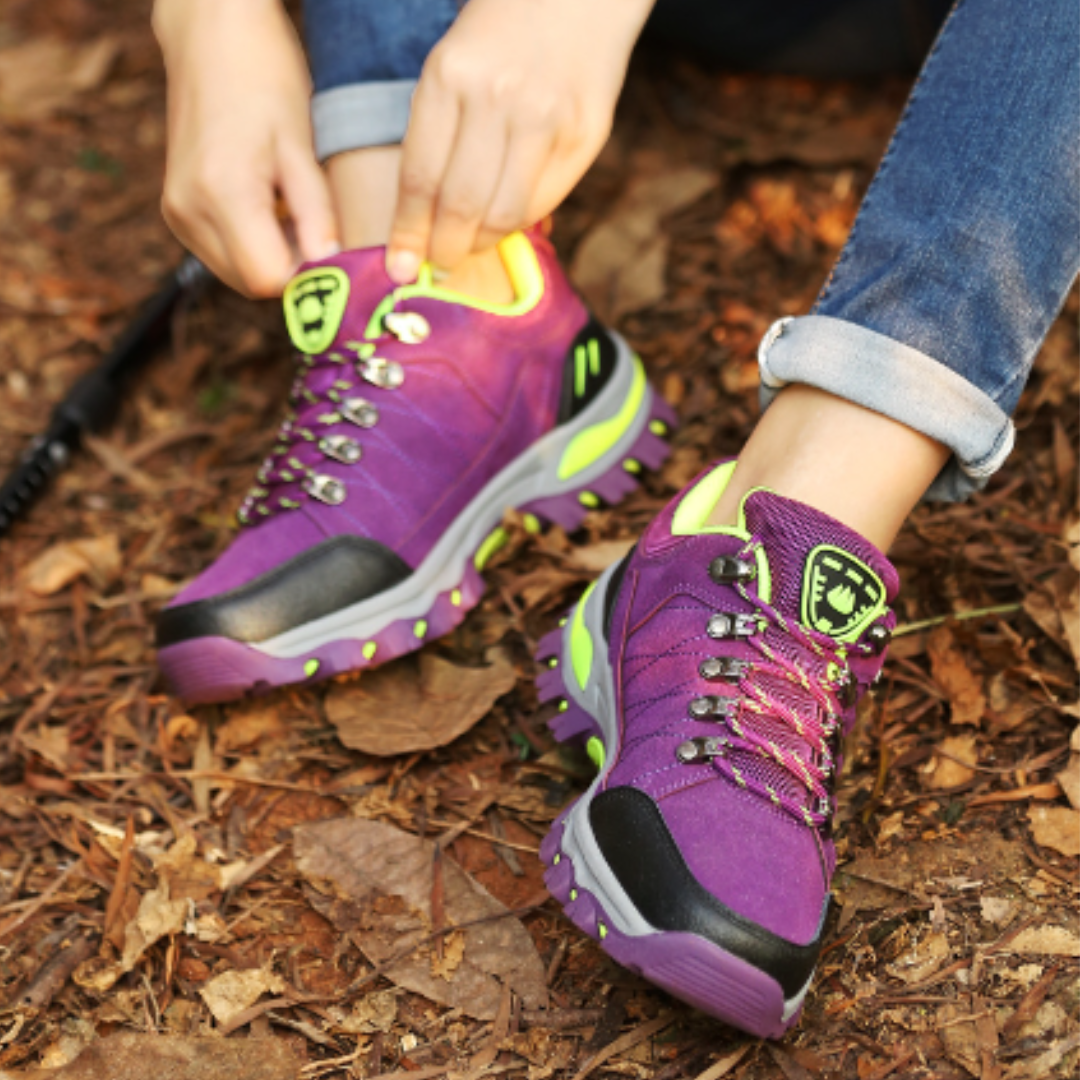 Women’s Hiking Shoes with Lace-Up and Ankle Support