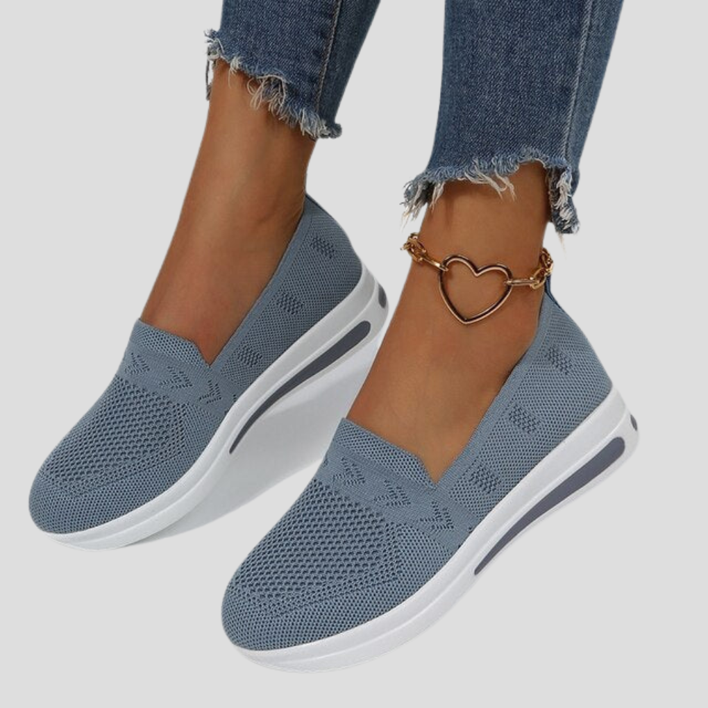 ComfortPlus Women’s Sneakers