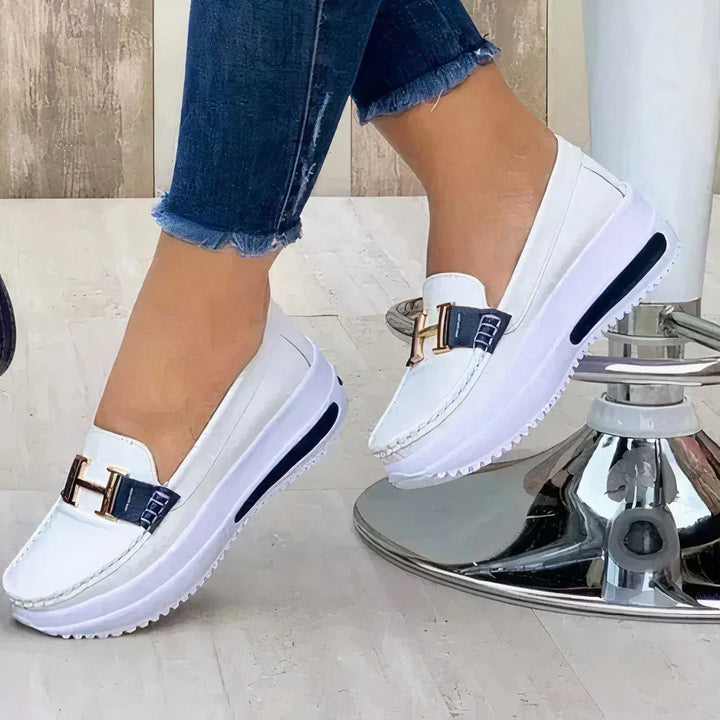 Nella Supportive Shoes – Style and Comfort Combined