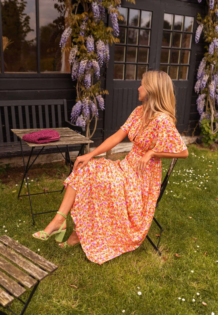 Women's Floral Maxi Dress with V-neck and Pleated Waist