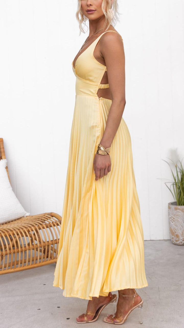 Women's Pleated Maxi Dress with V-Neck and Open Back Detail