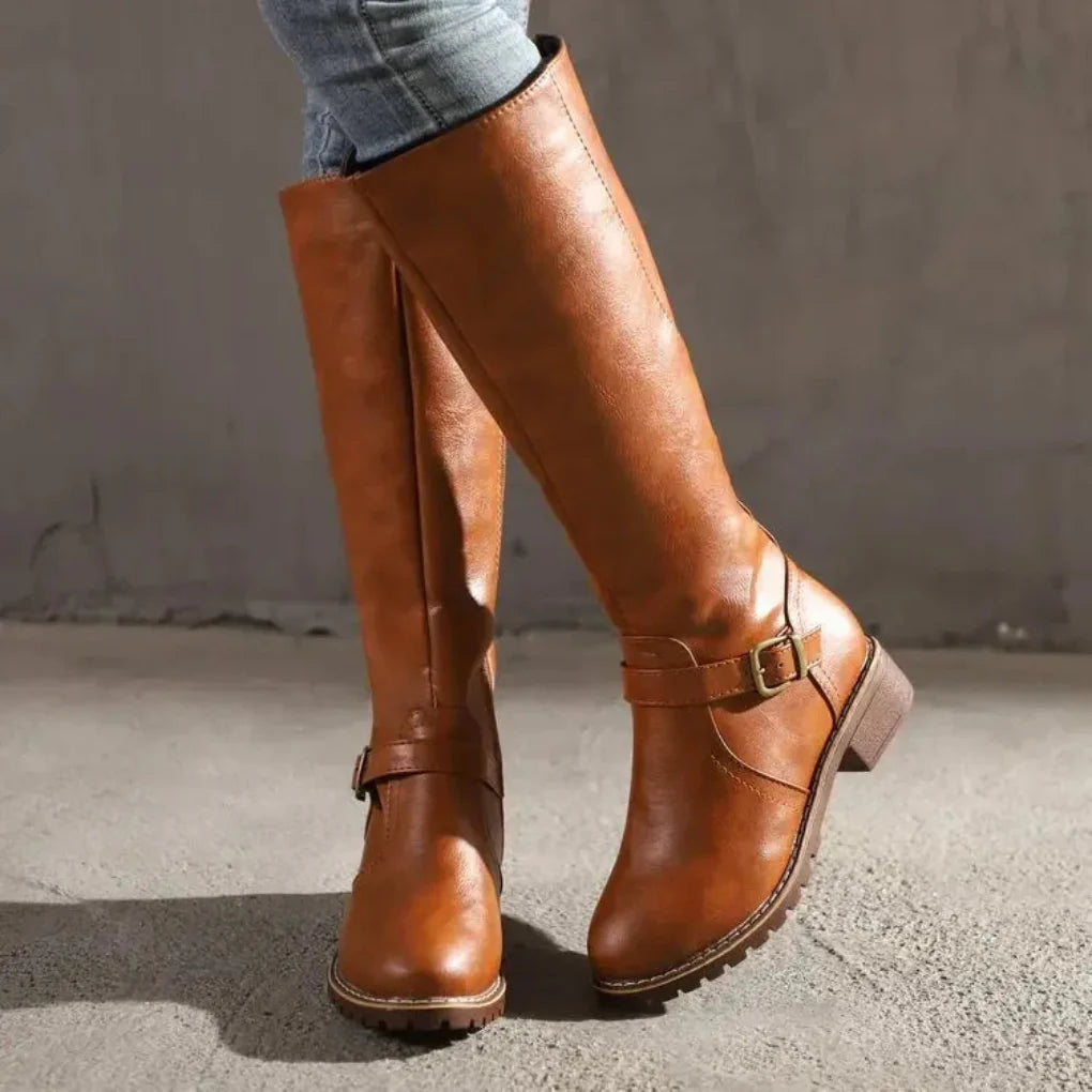 Women’s Elegant Leather Boots – Timeless Style and All-Day Comfort