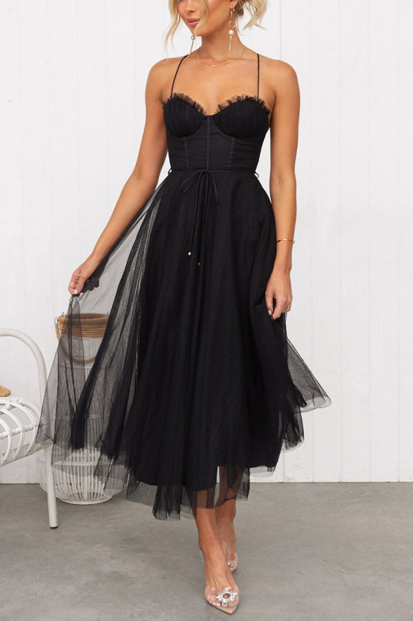 Women’s Sweetheart Neckline Midi Dress with Tulle Skirt