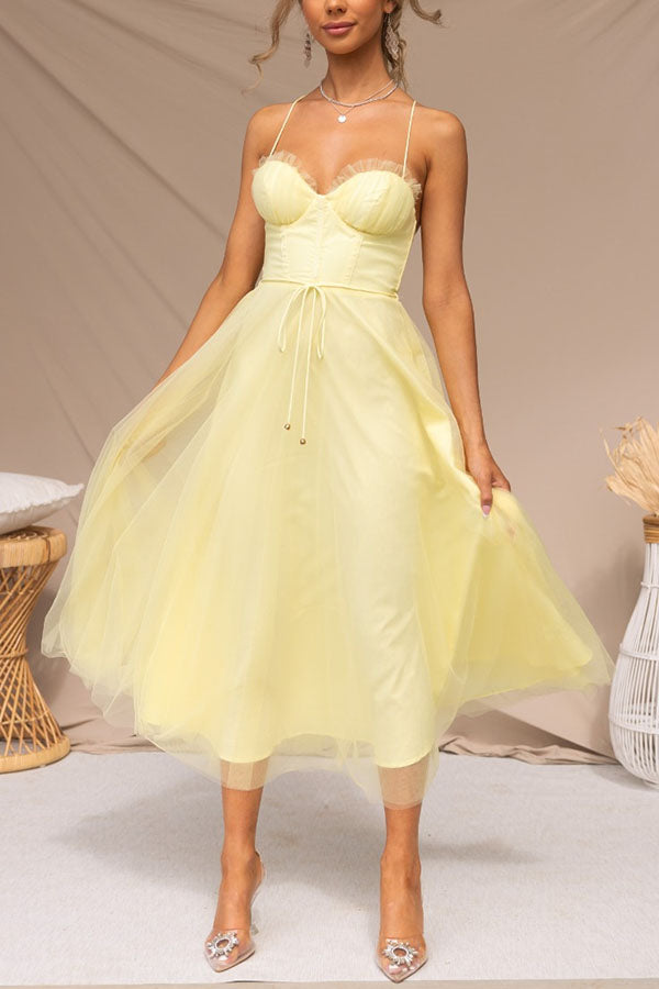 Women’s Sweetheart Neckline Midi Dress with Tulle Skirt