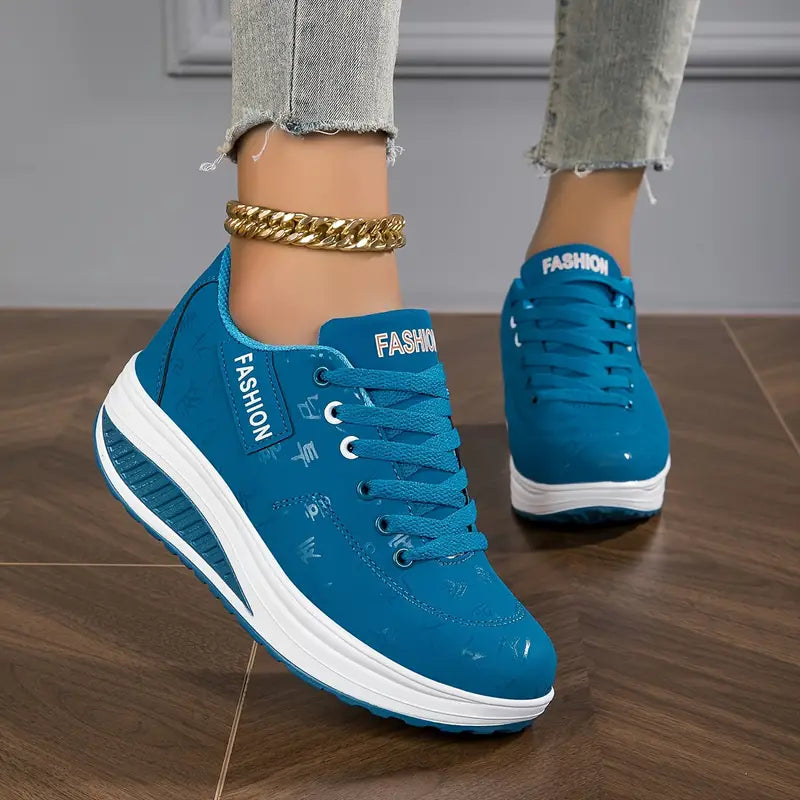 Women’s Low-Top Lace-Up Sneakers