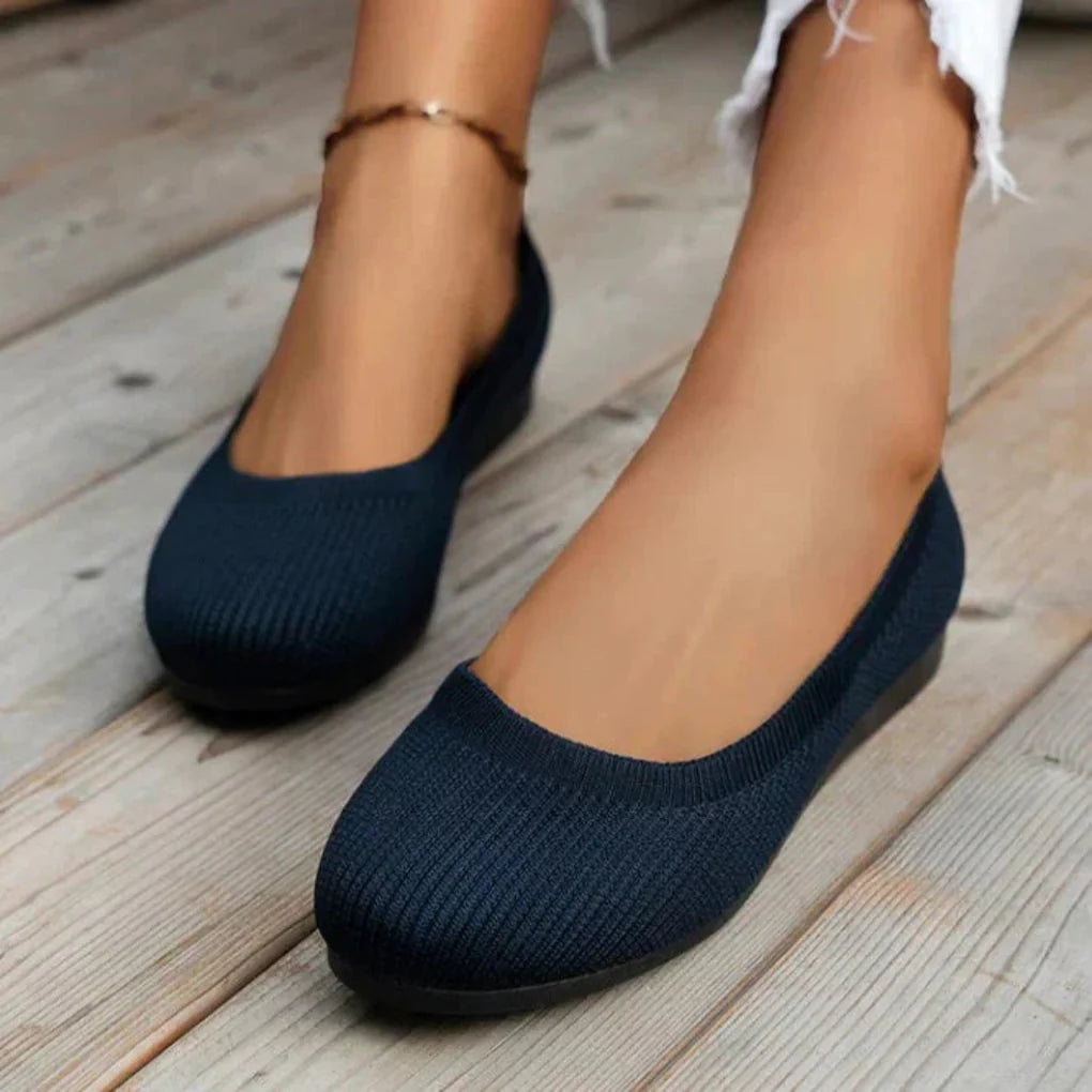 Women’s Summer Comfort Shoes – Lightweight, Supportive Design for Warm-Weather Wear