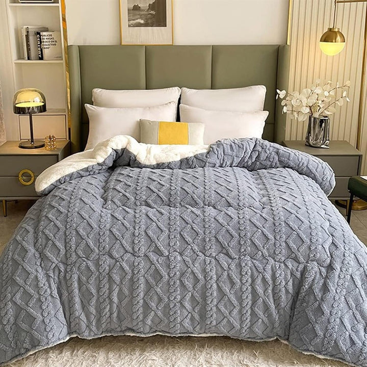 Ultra-Soft Weighted Winter Blanket – Cozy and Warm