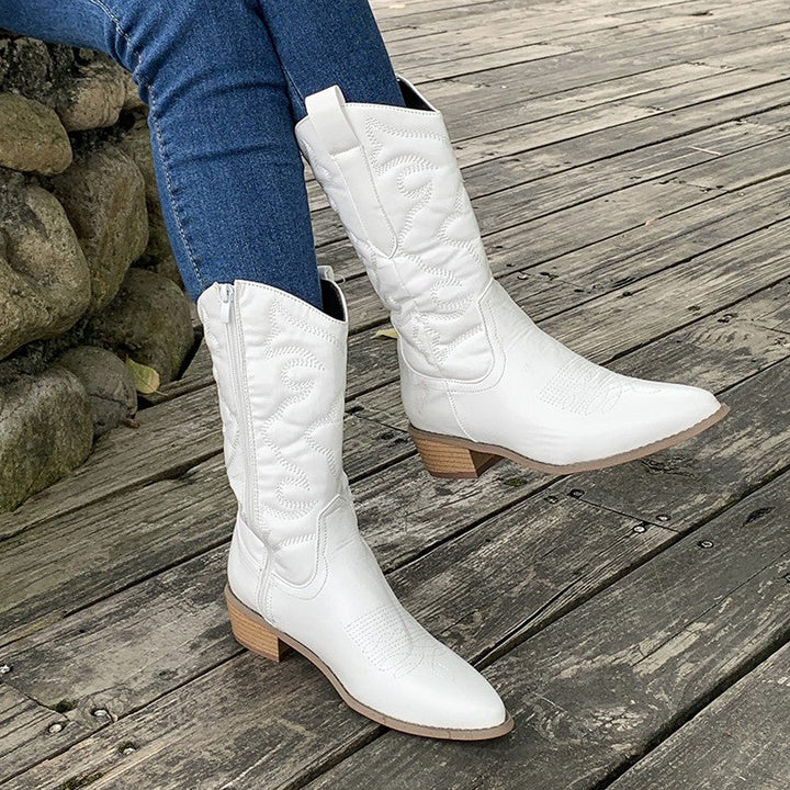 Women’s Cowboy Boots – Timeless Western Charm with Modern Elegance