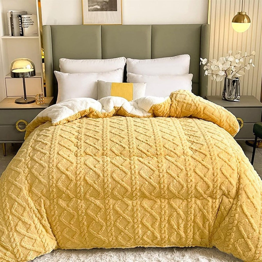 Ultra-Soft Weighted Winter Blanket – Cozy and Warm